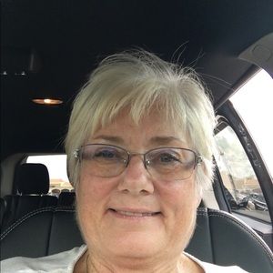 Meet your Posher, Nancy